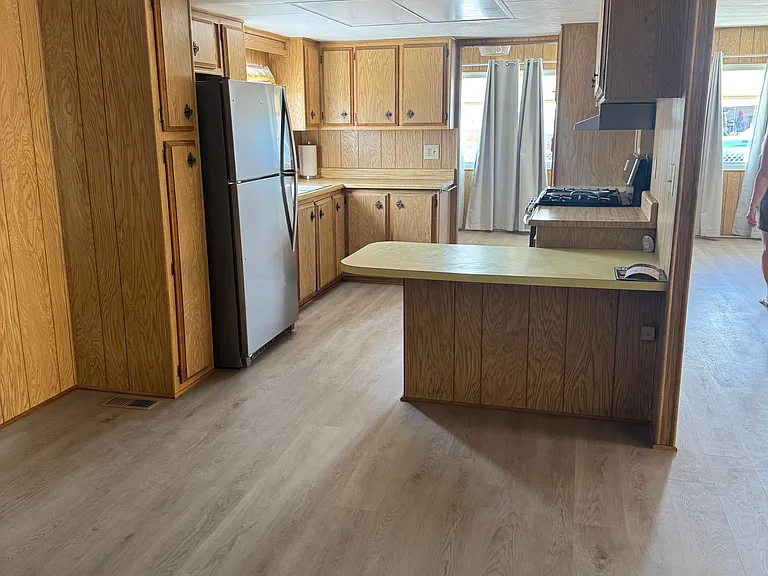 778 Winters Cir — Photo 4