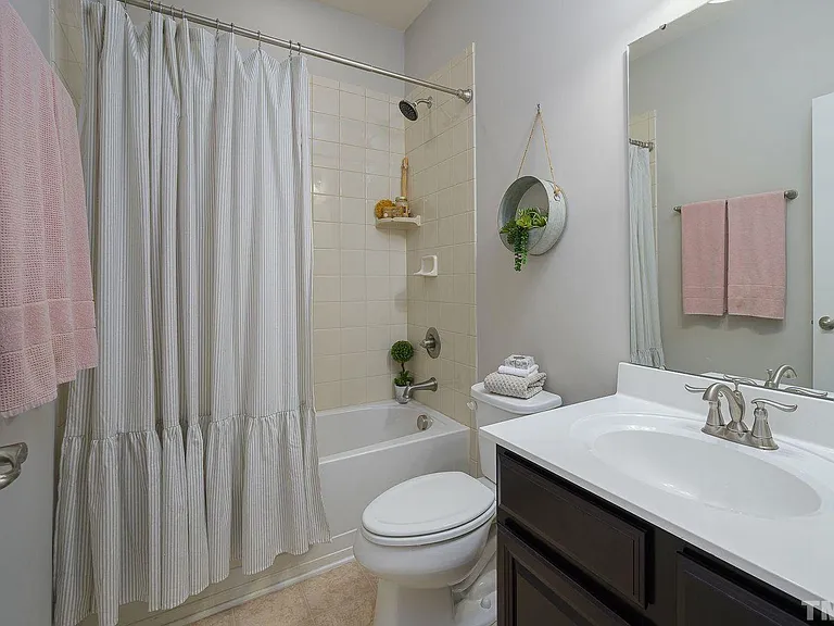 1188 Boxcar Way — Photo 10