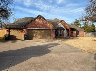 4450 Oak Hl, Guthrie, OK 73044