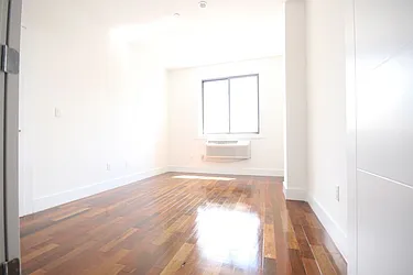 Rented by Makover Group Inc