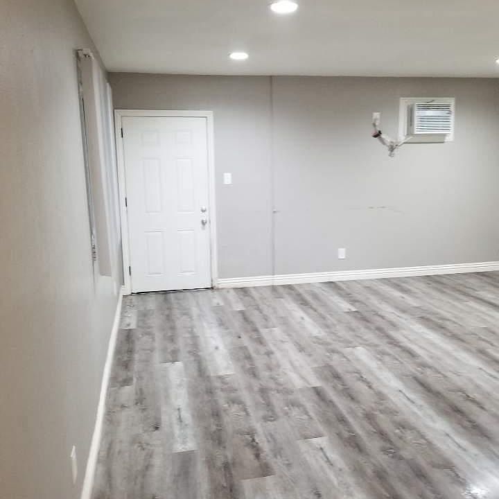 1st image of 18407 Roscoe Blvd #12