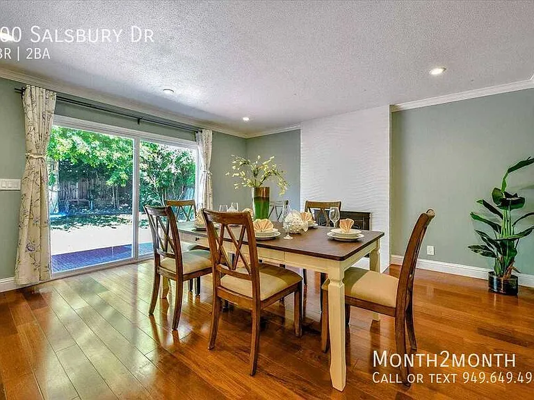 300 Salsbury Dr — Photo 9