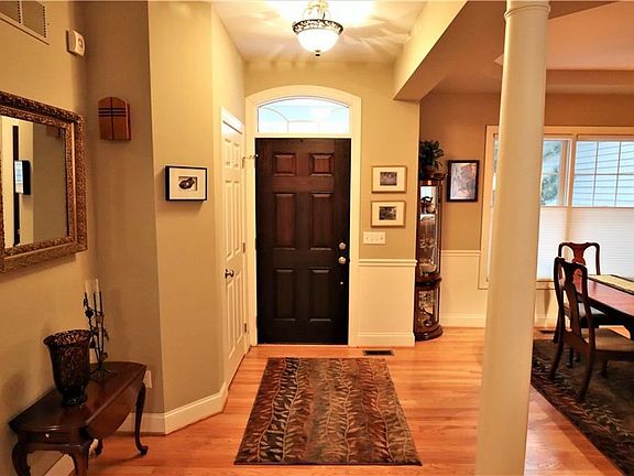3rd image of 12 Glen Eagle Way