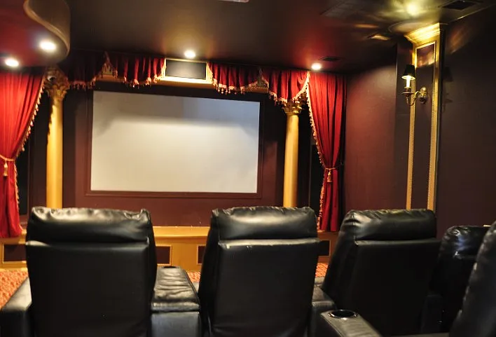 Clubhouse movie theatre room