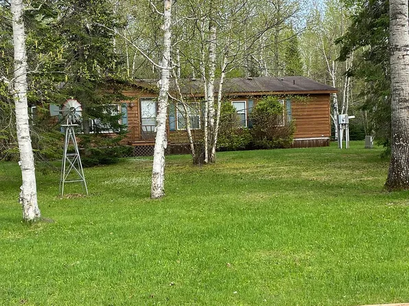 2688 Town Rd #403, International Falls, MN 56649