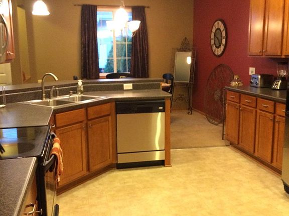 4th image of 3441 Cherry Ln Unit D
