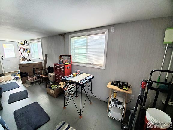 4th image of 221 W 57th St #34A