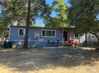 14918 Lakeshore Dr, Clearlake, CA