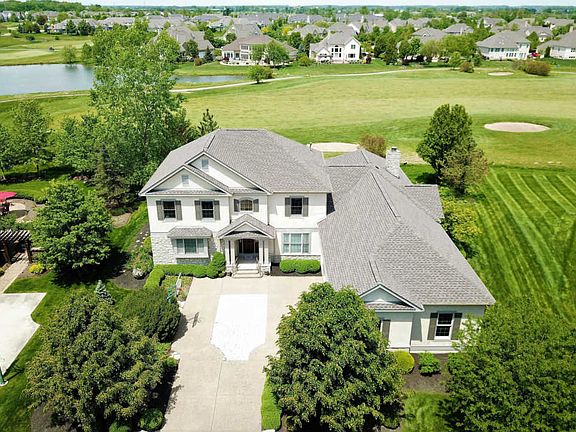 2nd image of 6670 Traquair Pl