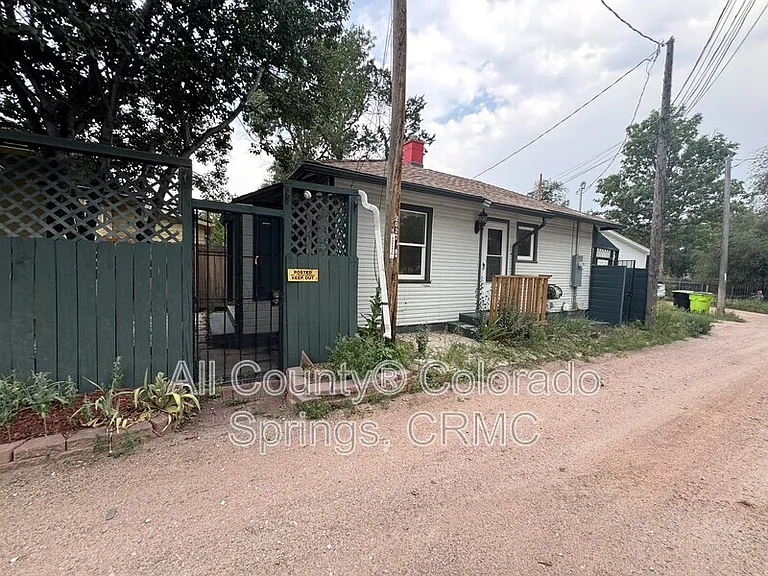217 E Jefferson St — Photo 11