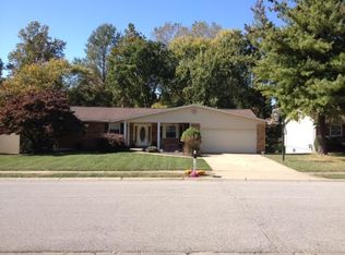 2809 Westminister Dr, Saint Charles, MO 63301