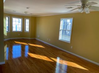 309 Warren St FLOOR 2, Harrison, NJ 07029