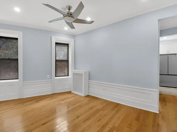 100 Hamilton Place image 3 of 19