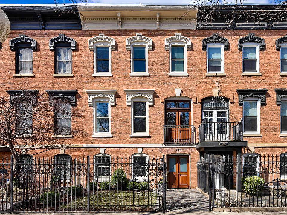 354 W Wisconsin St, Chicago, IL 60614 | Zillow