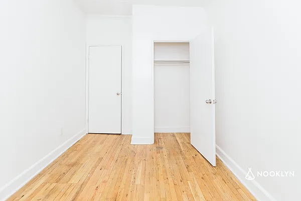 Rented by Nooklyn NYC LLC | media 23