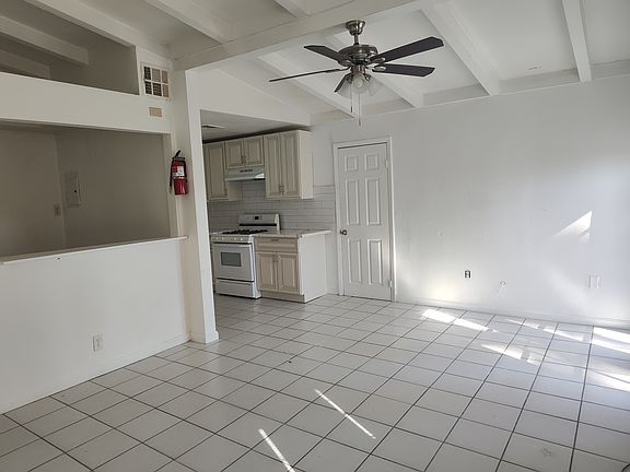 3rd image of 33495 Cathedral Canyon Dr #B