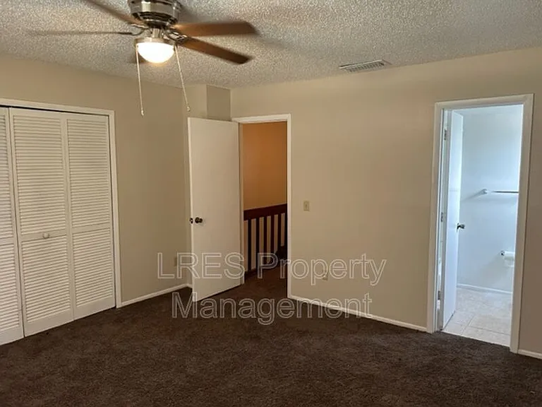4603 Lighthouse Cir — Photo 55