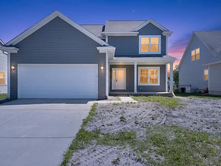 8760 Barrington Dr — Photo 1