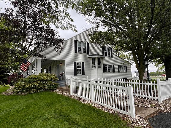 4th image of 1632 County Road 142 N