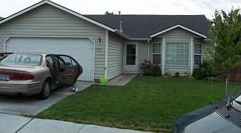 2nd image of 1924 NW Prickly Pear Dr