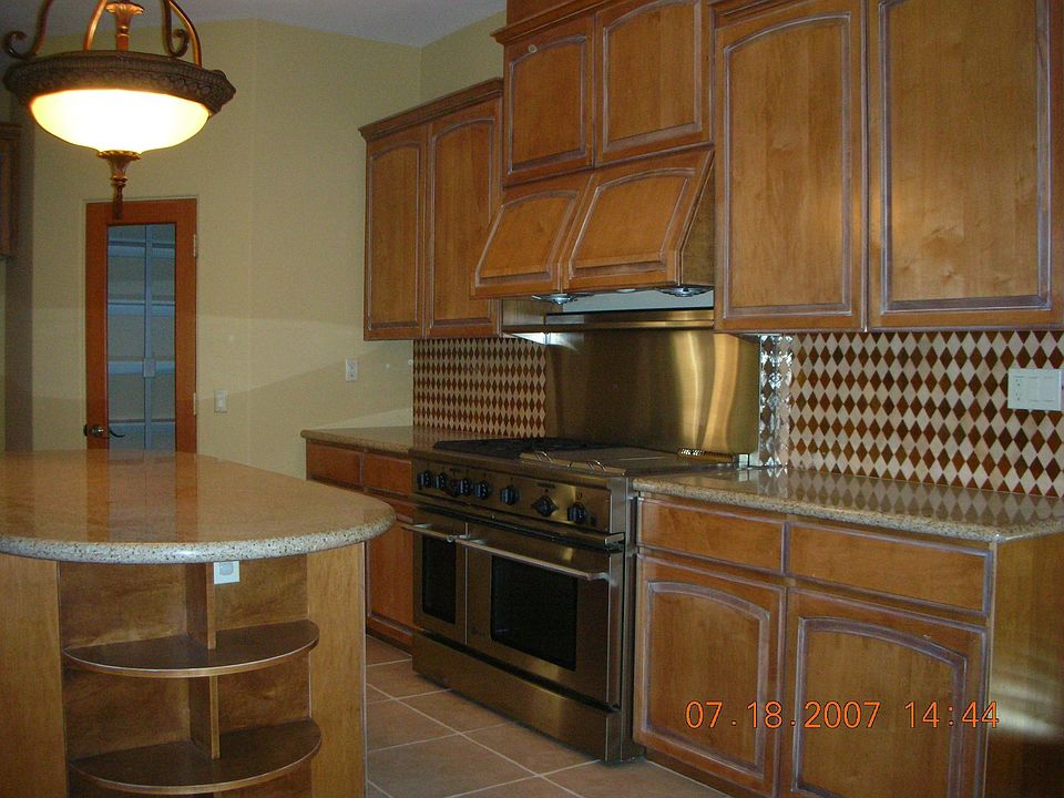 Chef's Kitchen with Stainless