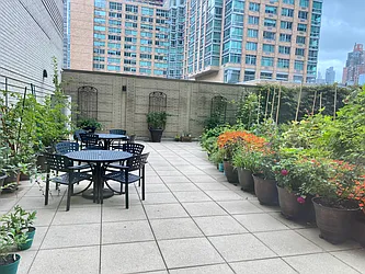 Rented by Evans Real Estate