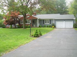 231 Mill River Rd, Fairfield, CT 06824