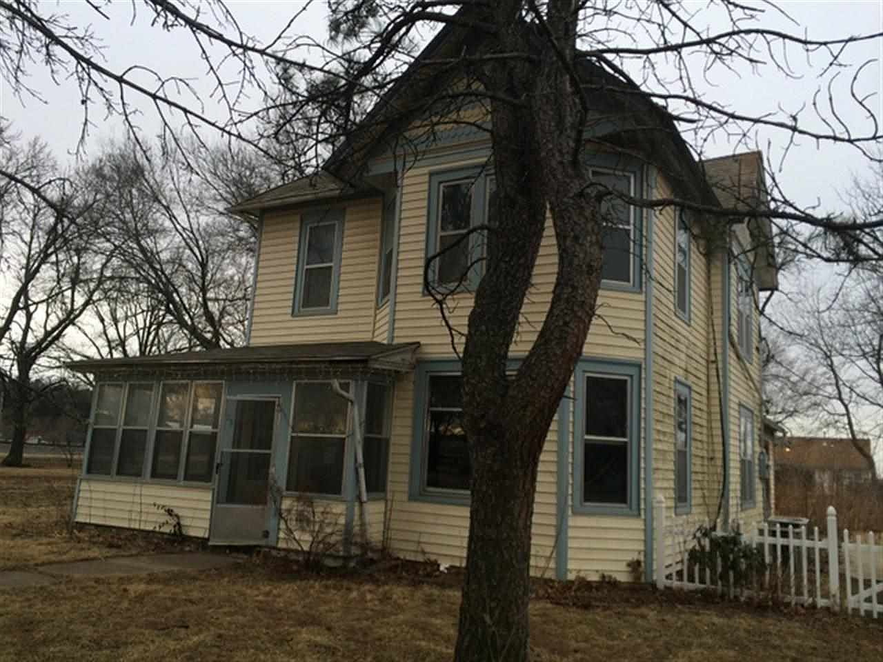 105 Kansas Ave, Paxico, KS 66526 Zillow