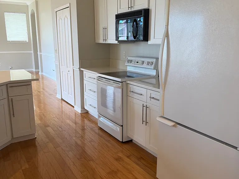 22904 Killington Blvd — Photo 8