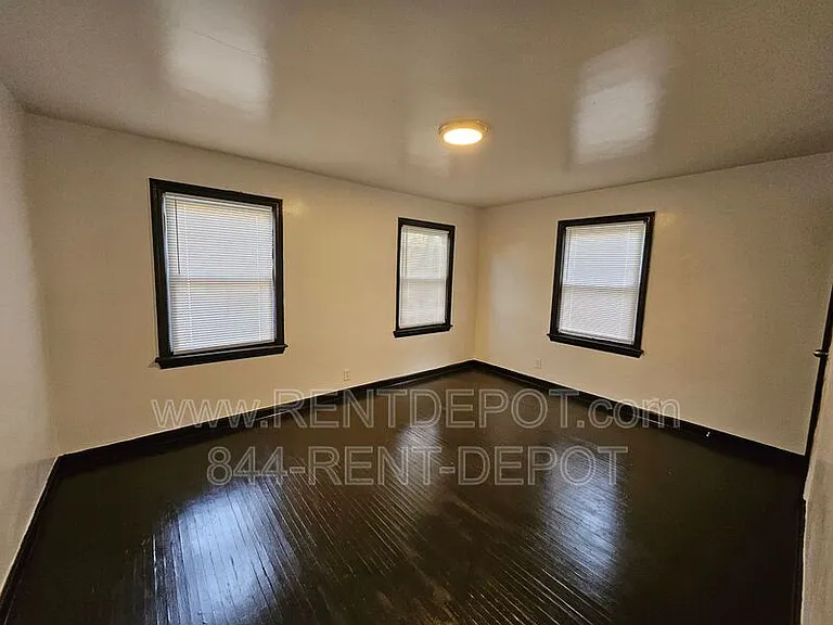 1133 Bayard Park Dr #B — Photo 7