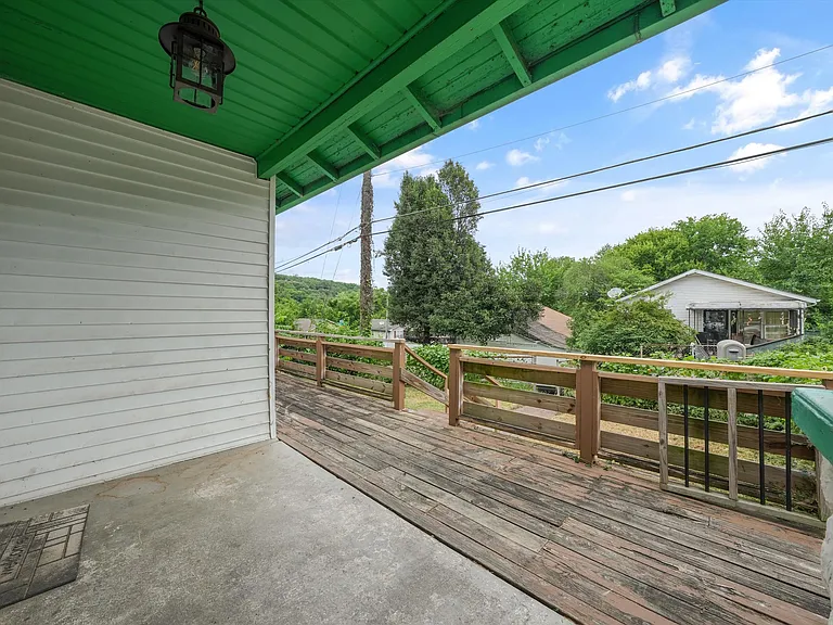 1815 Fay St — Photo 29