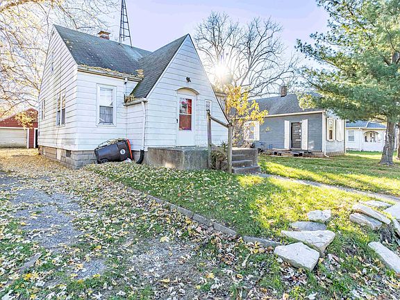 3rd image of 602 E Forrest Hill Ave