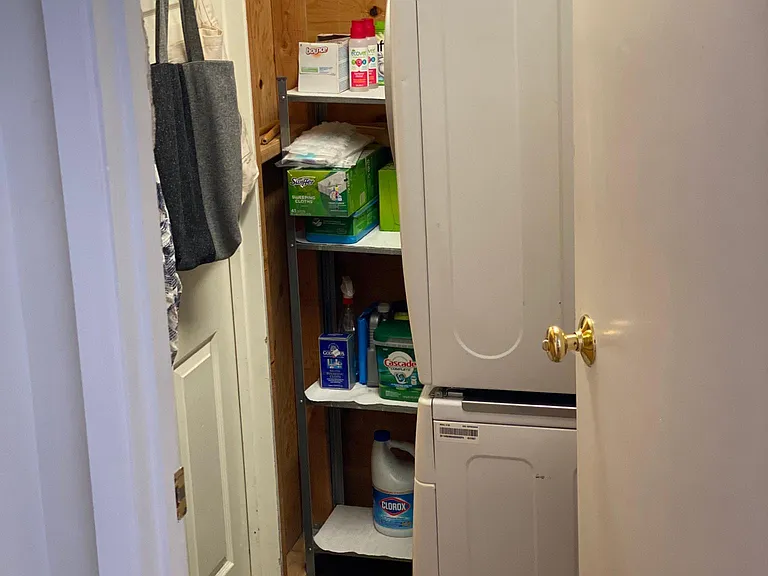 Private Laundry