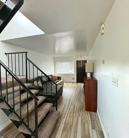 8513 Reading Ave — Photo 3