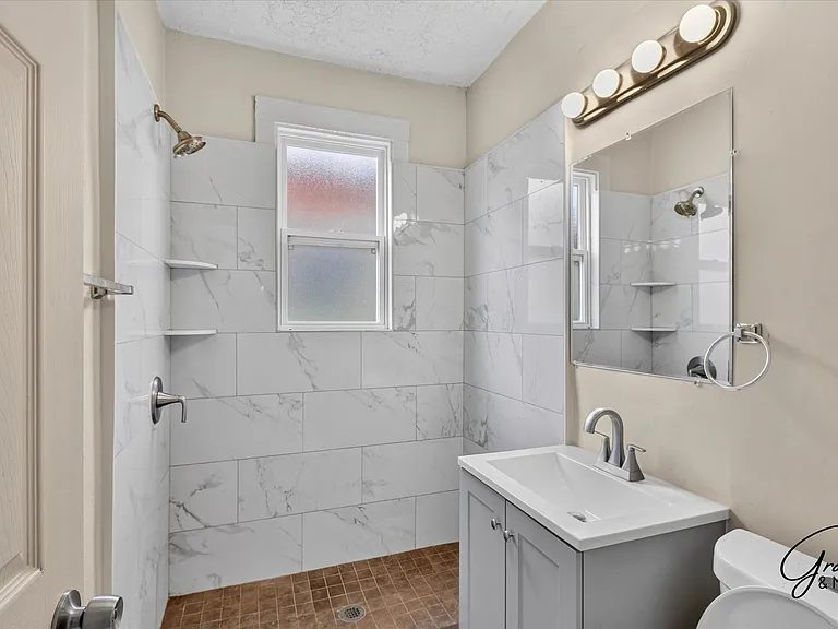 3509-3511 Concord St - Dexter McKenzie — Photo 12