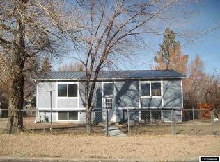 228 1st St, Mountain View, WY 82939