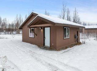 1612 N Beaver Lake Rd, Wasilla, AK 99623