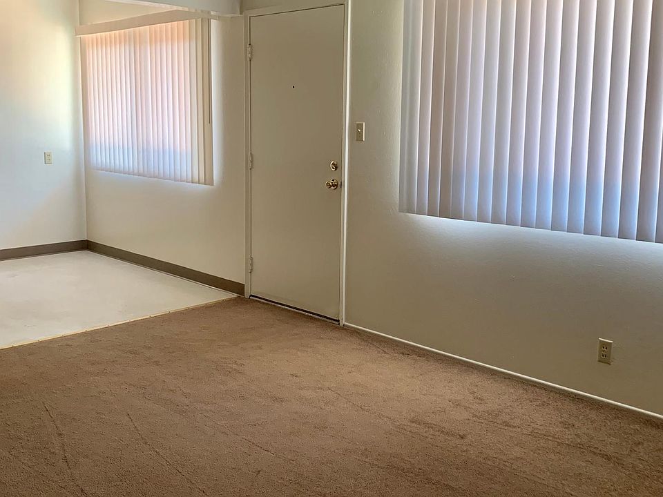 1st image of 1007 Willow St #129
