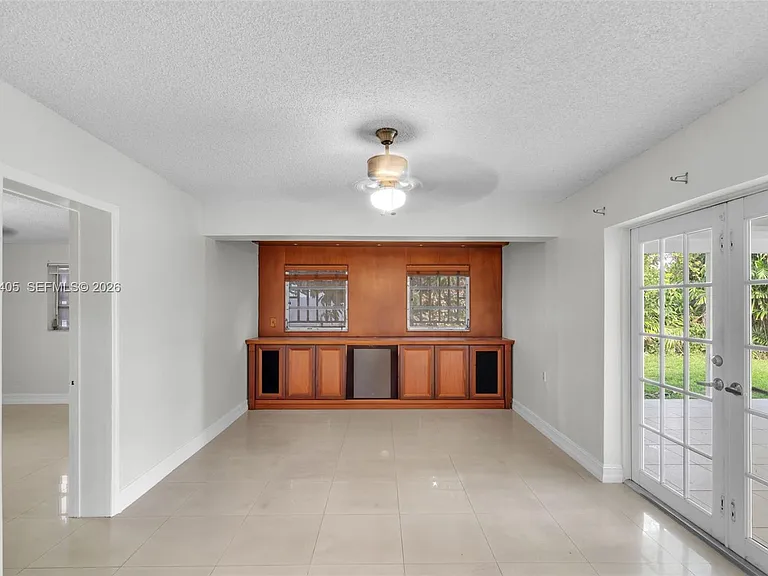 5560 W 6th Ave — Photo 12