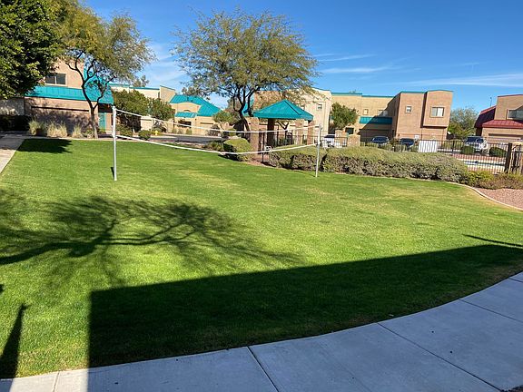 4th image of 1015 S Val Vista Dr Unit 44