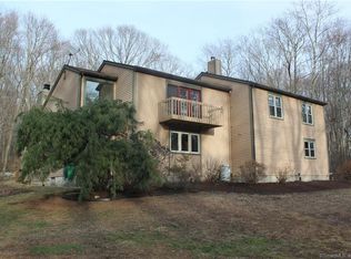 22 Briarcliffe Trl, Old Saybrook, CT 06475