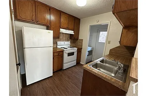 2717 W Shaw St Photo 1