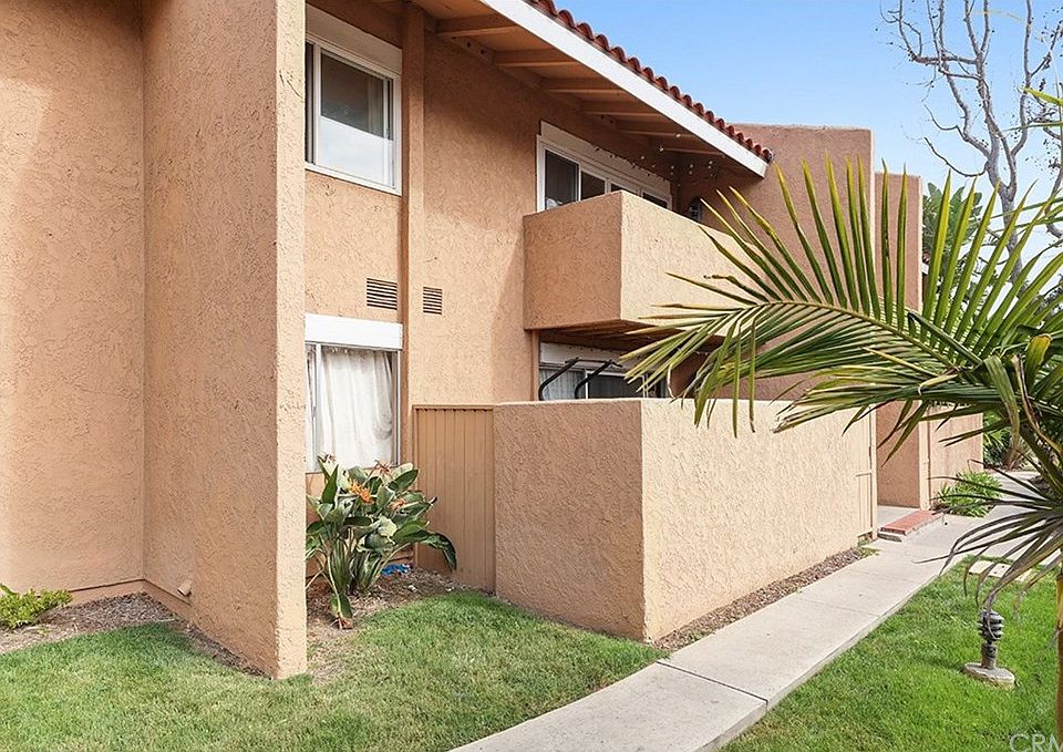 1st image of 1101 W Macarthur Blvd Unit 250