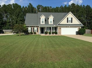 6621 Hillbrook Rd, Hope Mills, NC 28348