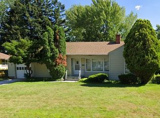 19900 Kings Hwy, Warrensville Heights, OH