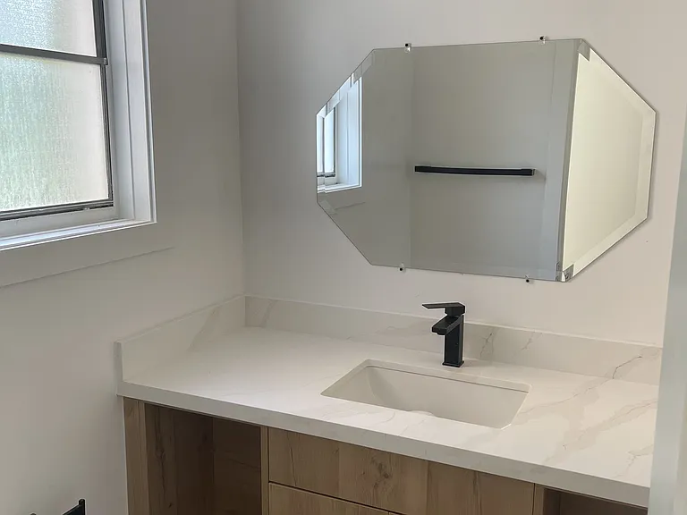 74 Valentine Dr — Photo 12