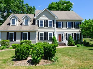 11 Mary Shepherd Rd, Littleton, MA 01460