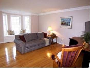 5th image of 27 Bunker Hill Dr #L