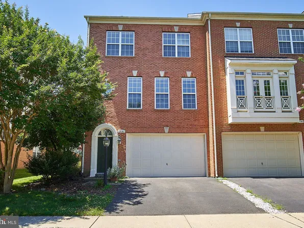 19147 Commonwealth Ter, Leesburg, VA 20176