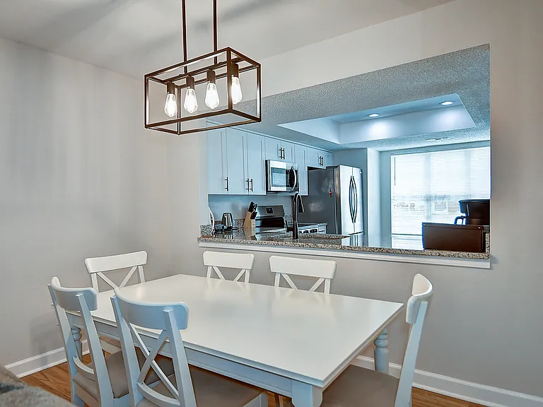 770 Spence Cir — Photo 9